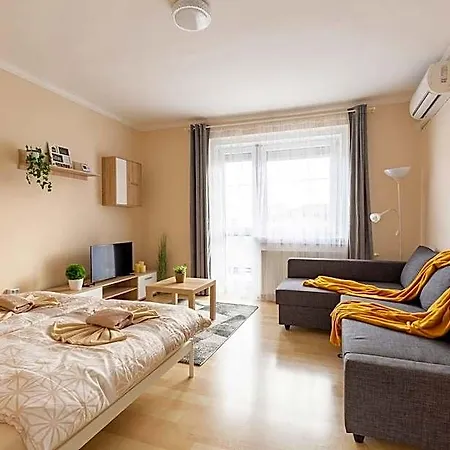 Hotel Modern Living - Free Parking Budapest