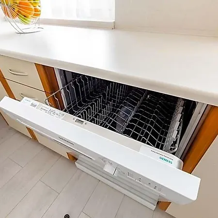 Modern Living - Free Parking Hotel 3*