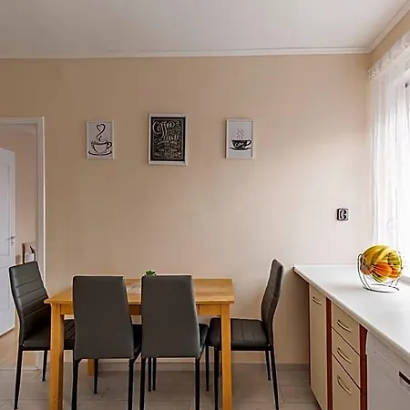 Hotel Modern Living - Free Parking 3*